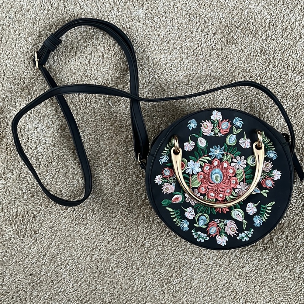 Floral Round Embroidered Crossbody Bag Purse